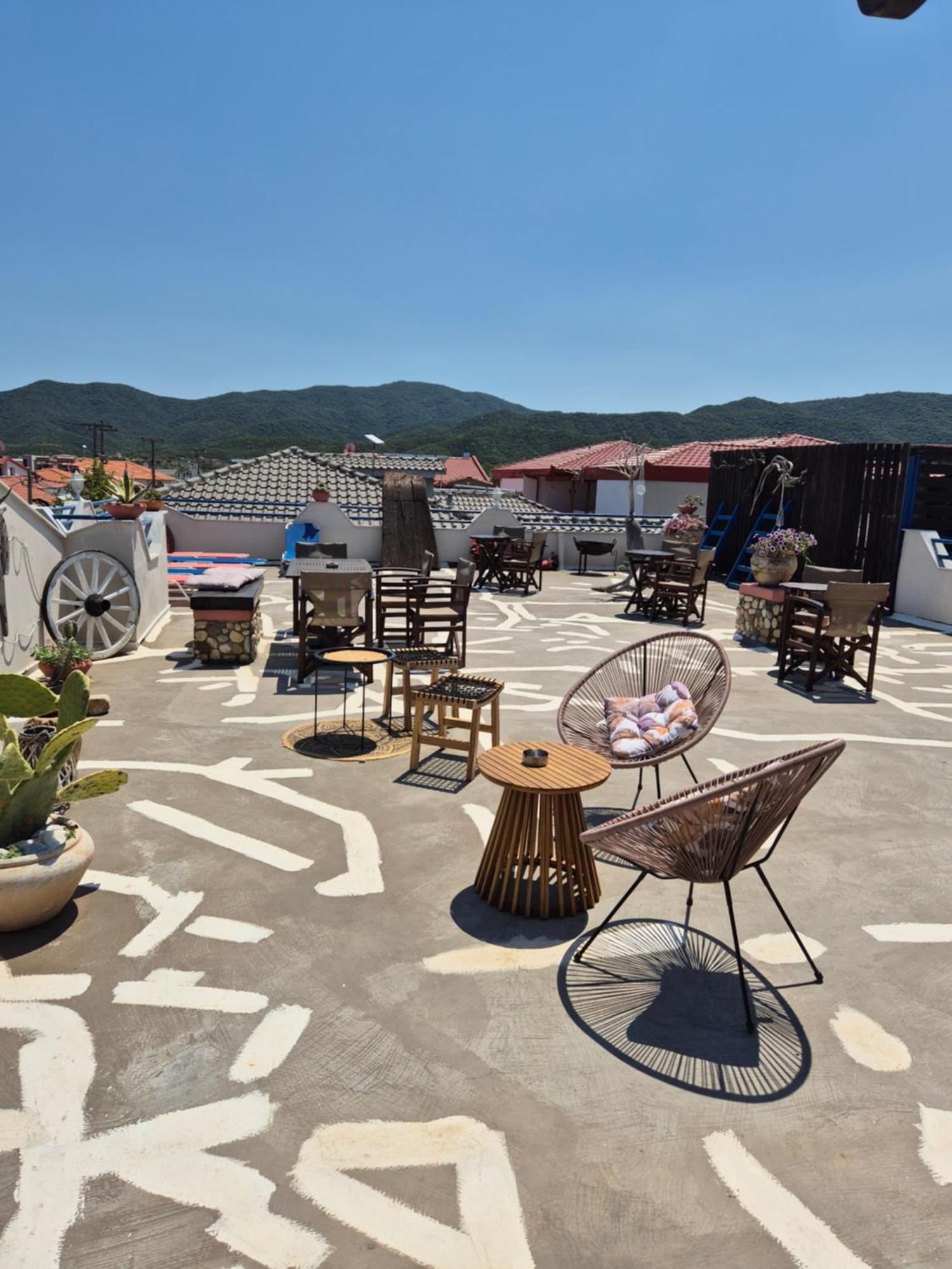 Hotel de apartamente Apollon Sarti
